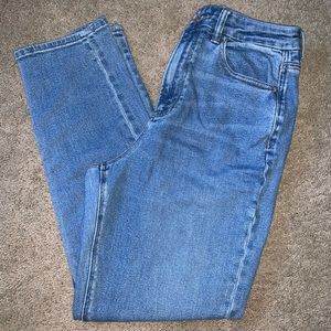 American Eagles Stretch & Curvy Jeans